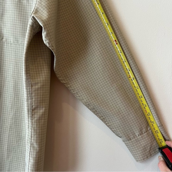 Lightweight soft dress shirt button up plaid size large office casual work - Picture 7 of 8